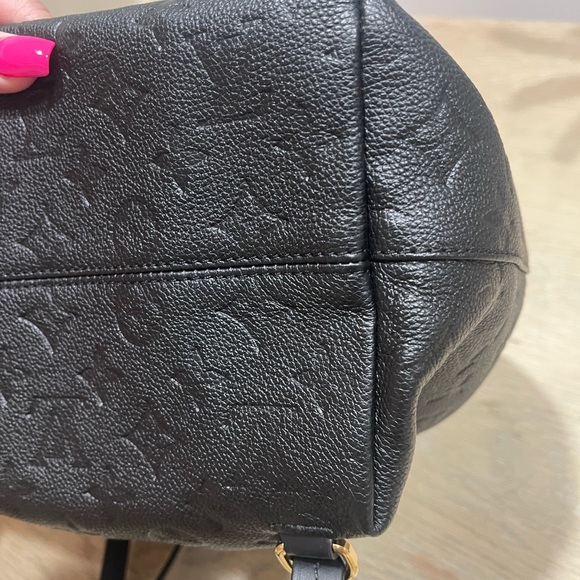 Perfect condition Montsouris Louis Vuitton backpack! - Picture 5 of 7